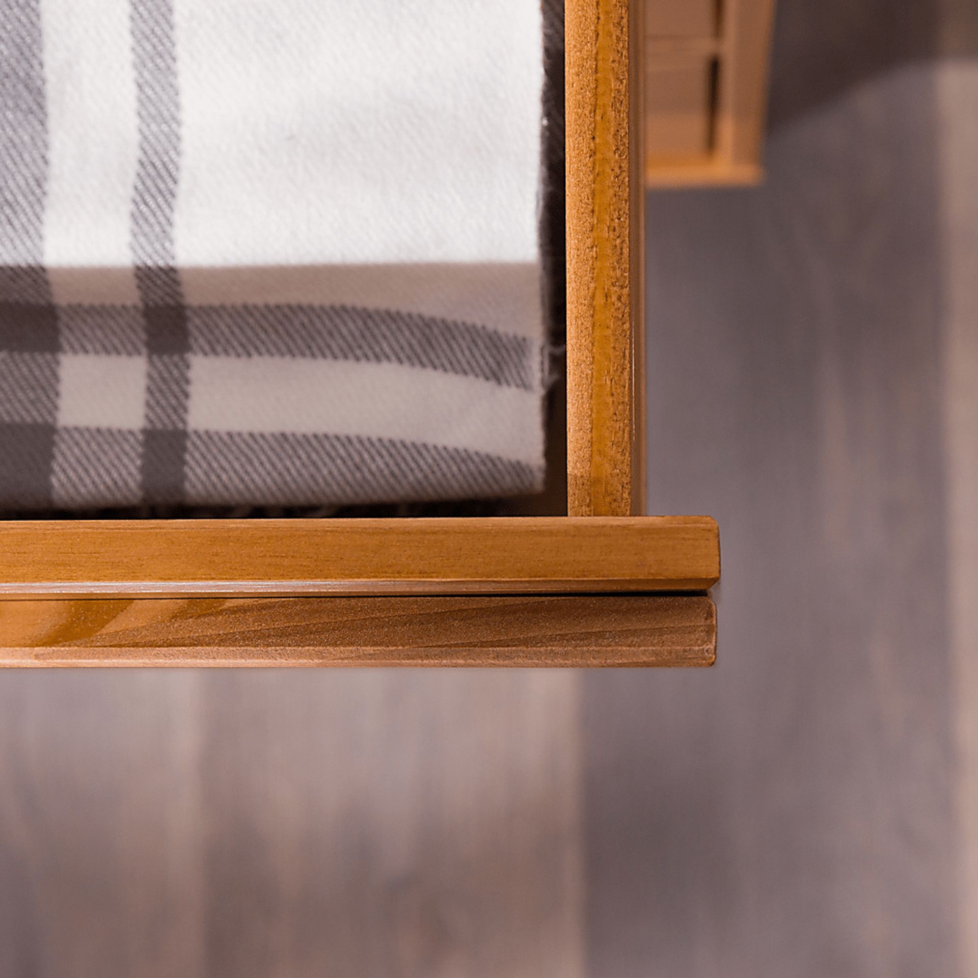 Grevilla Caramel Dresser - Image 14