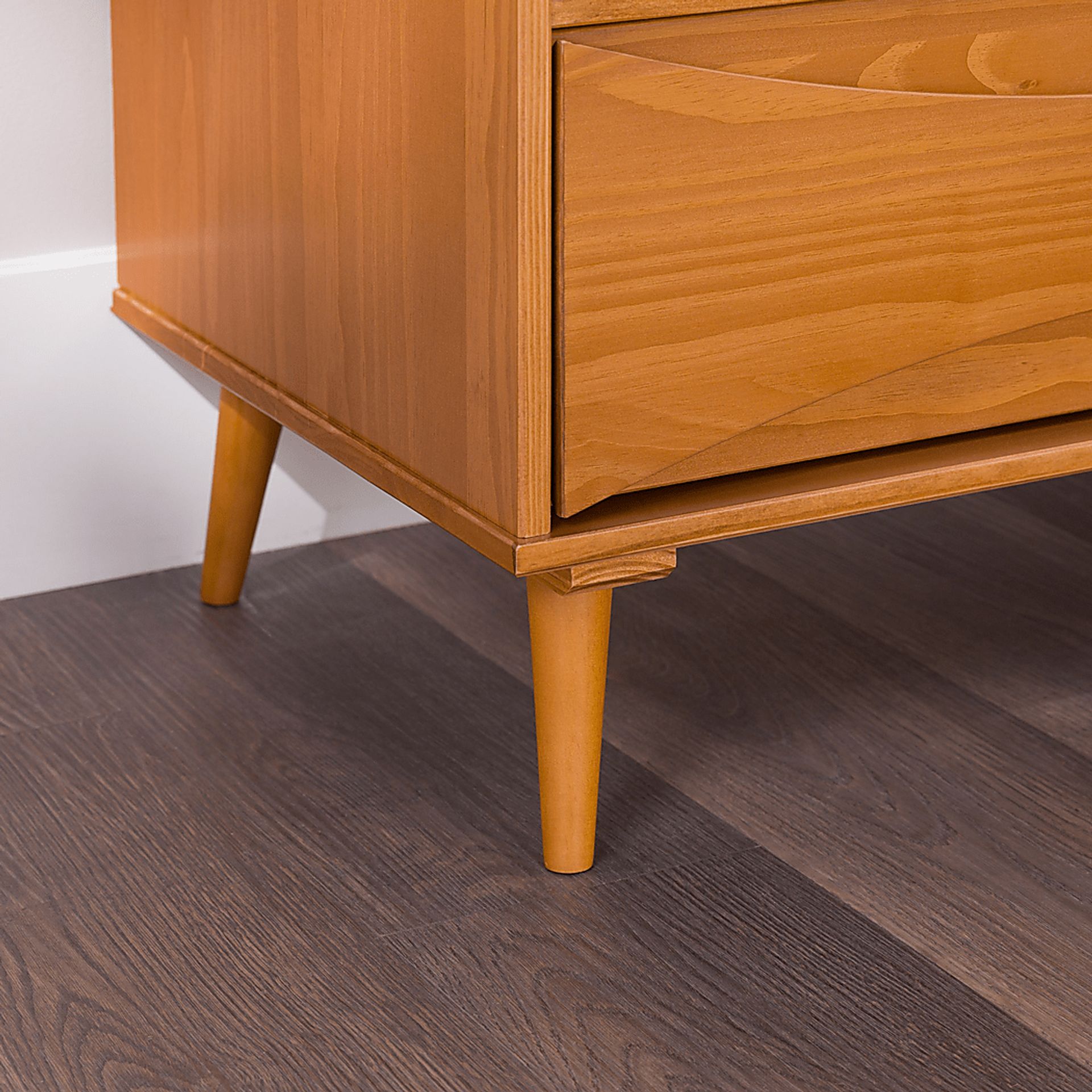 Grevilla Caramel Dresser - Image 10
