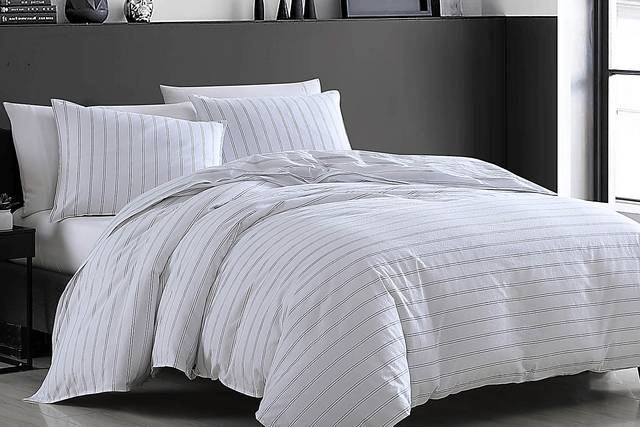Griffian White 3 Pc King Comforter Set - Thumbnail - Image 1
