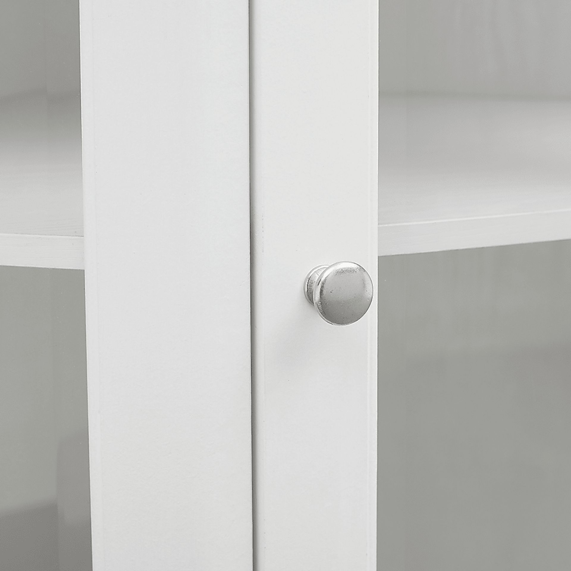 Grooveland White Bar Cabinet - Image 6