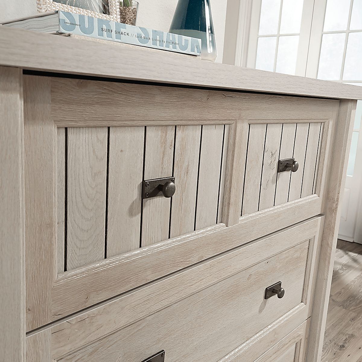 Grovemont Gray Chest | Rooms to Go