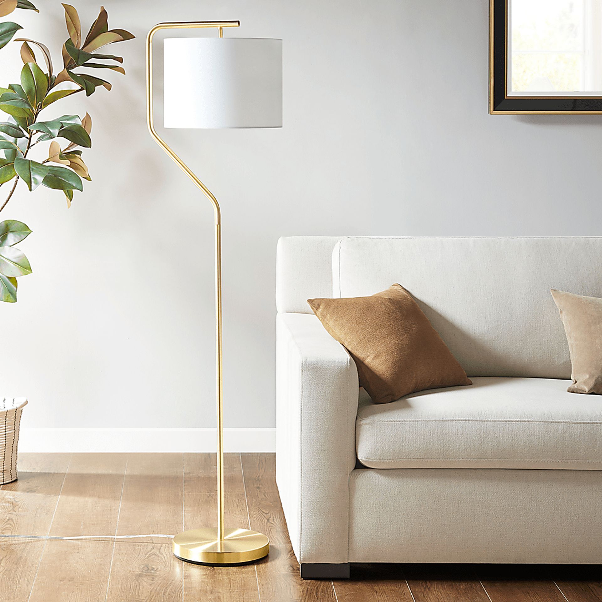 Groze Alley Gold Floor Lamp - Image 2