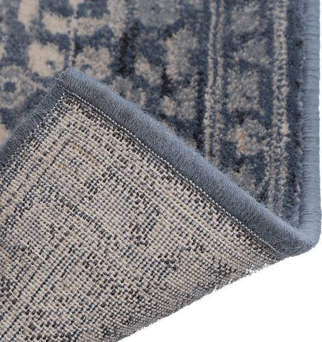 Guiltara Blue 5'3 x 7'6 Rug - Thumbnail - Image 4