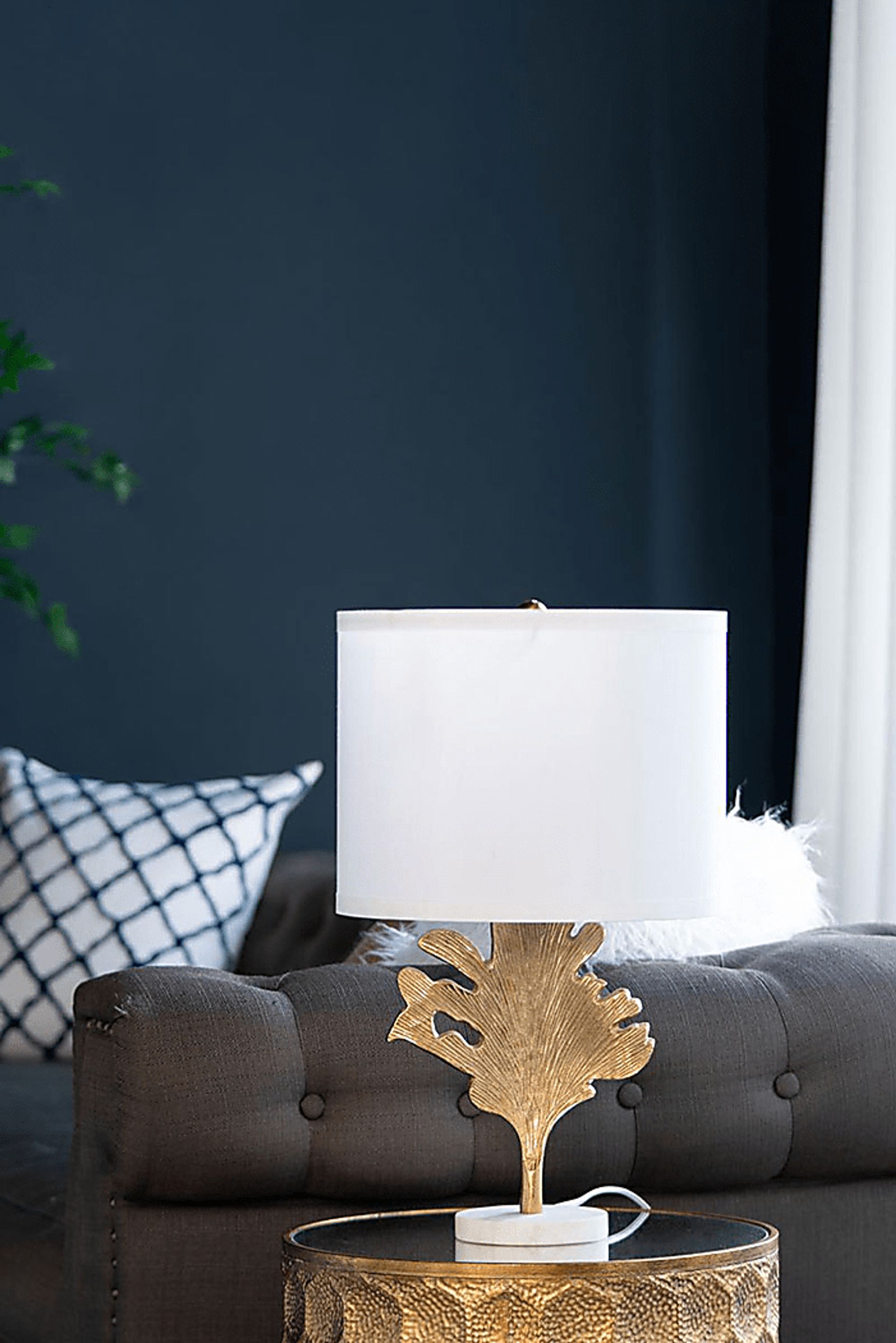 Gumwood Peak Gold Lamp - Image 7