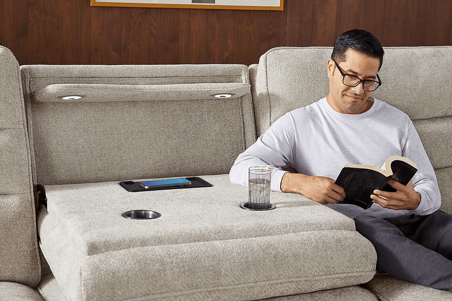 Hadley Park Beige 3 Pc Dual Power Reclining Sectional - Image 10