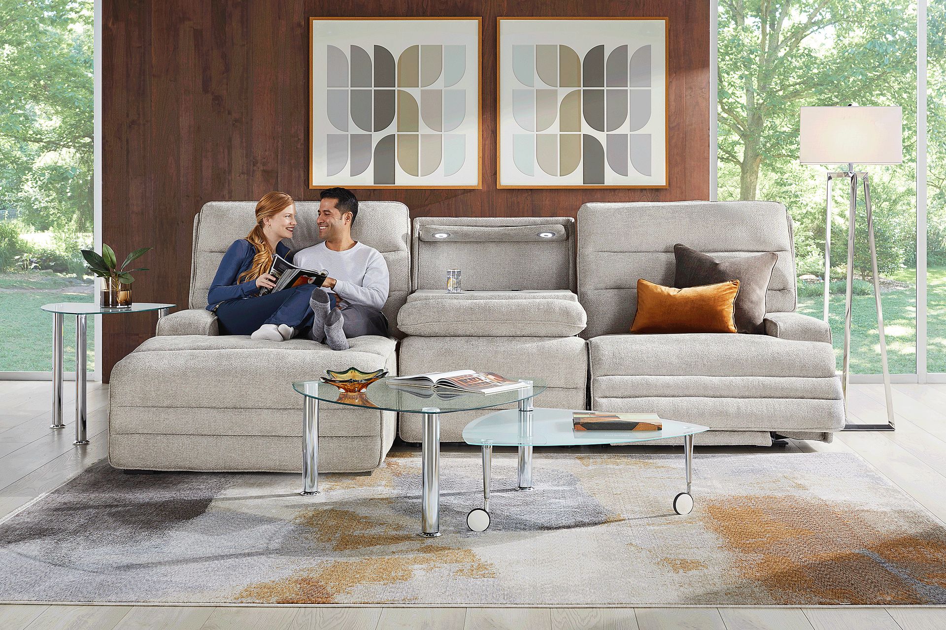 Hadley Park Beige 3 Pc Dual Power Reclining Sectional - Image 4