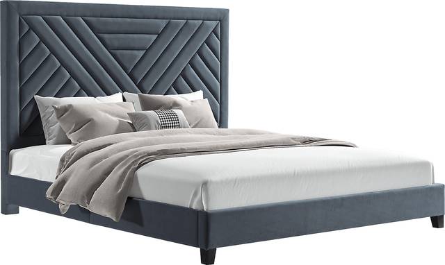 Halbeck Charcoal 3 Pc King Upholstered Bed - Thumbnail - Image 2