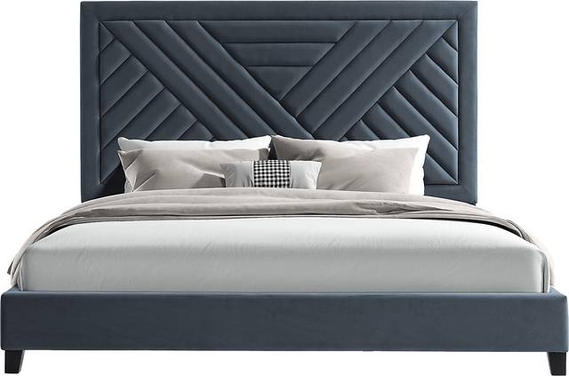 Halbeck Charcoal 3 Pc King Upholstered Bed - Thumbnail - Image 1
