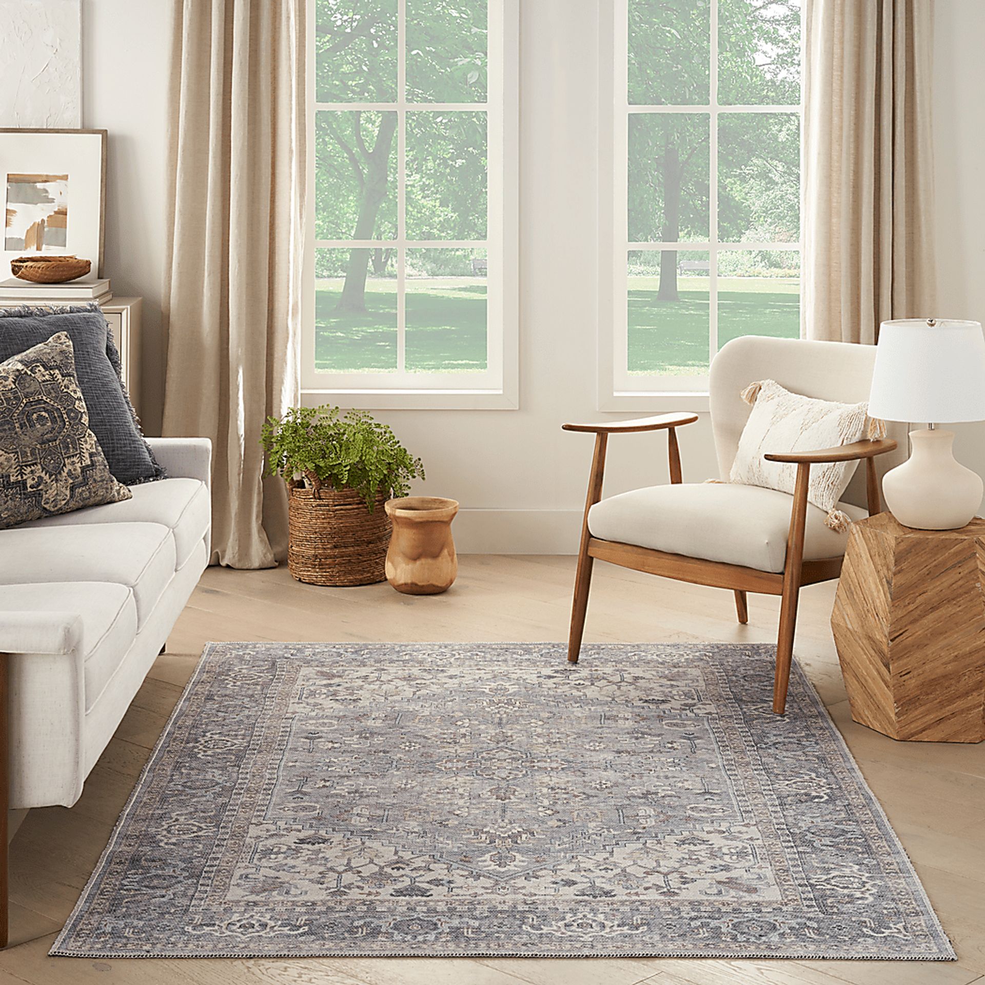 Haleigh Elle Gray 4' x 6' Rug - Image 2