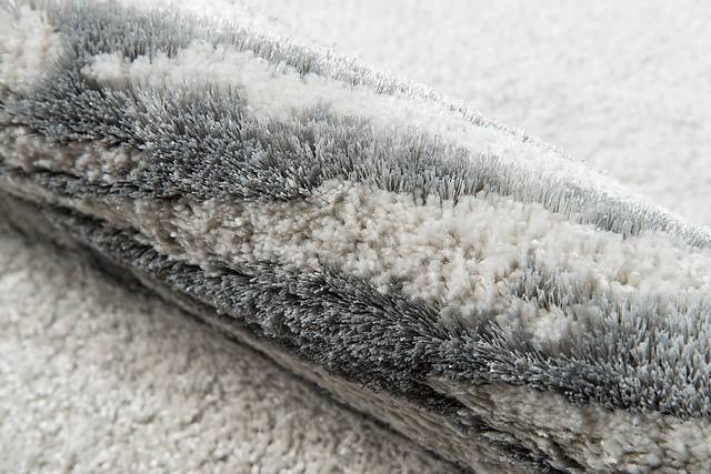 Halina Gray 5'3 x 7'2 Rug - Thumbnail - Image 3