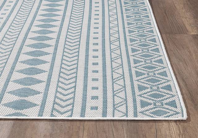 Halinora Ivory/Aqua 5'3 x 7'7 Indoor/Outdoor Rug - Thumbnail - Image 4