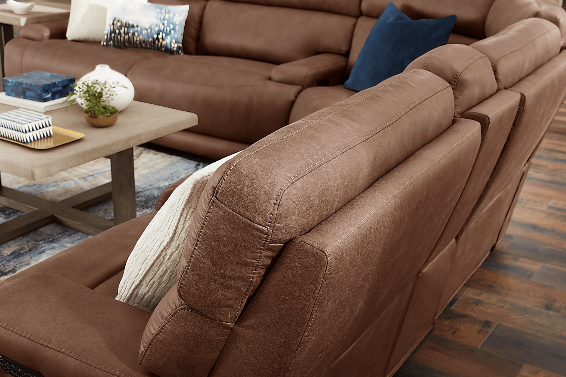 Hamilton Tobacco 3 Pc Dual Power Reclining Sectional - Image 5