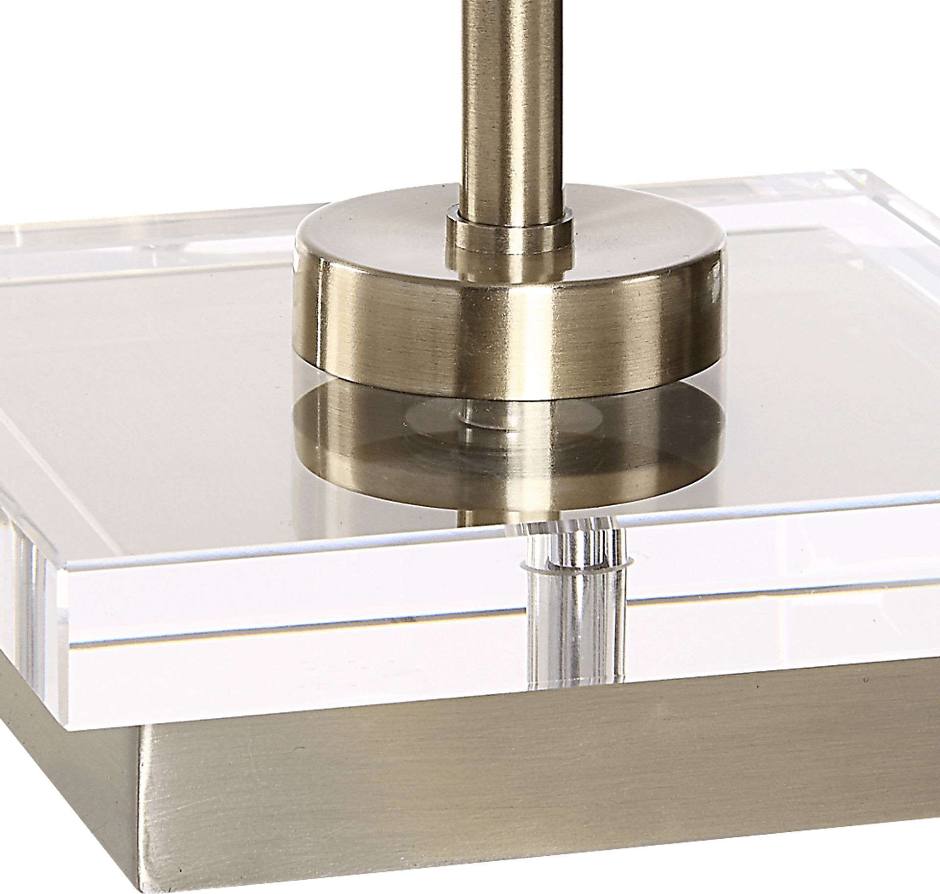 Hammomd Creek Brass Lamp - Image 4