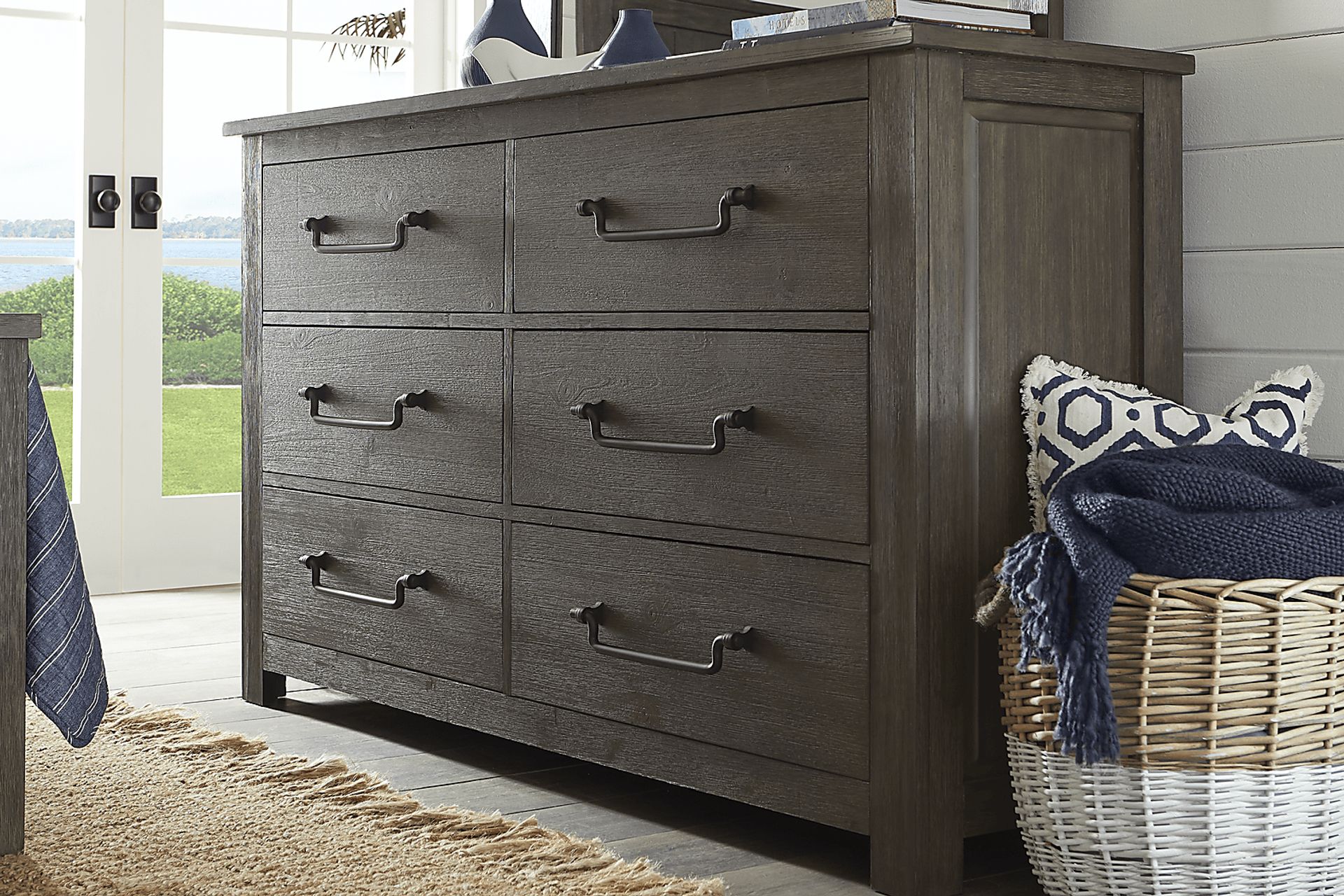 Hampton Falls Brown 7 Pc King Panel Bedroom - Image 4
