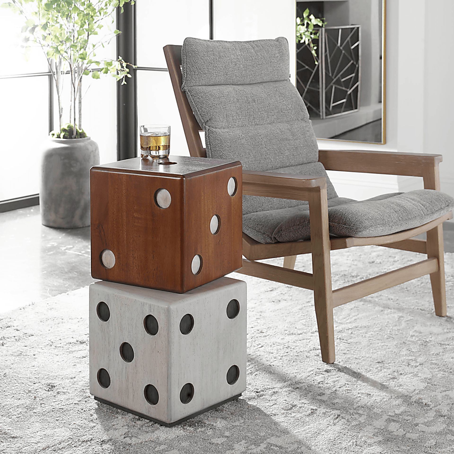 Hanarry Brown Accent Table - Image 5