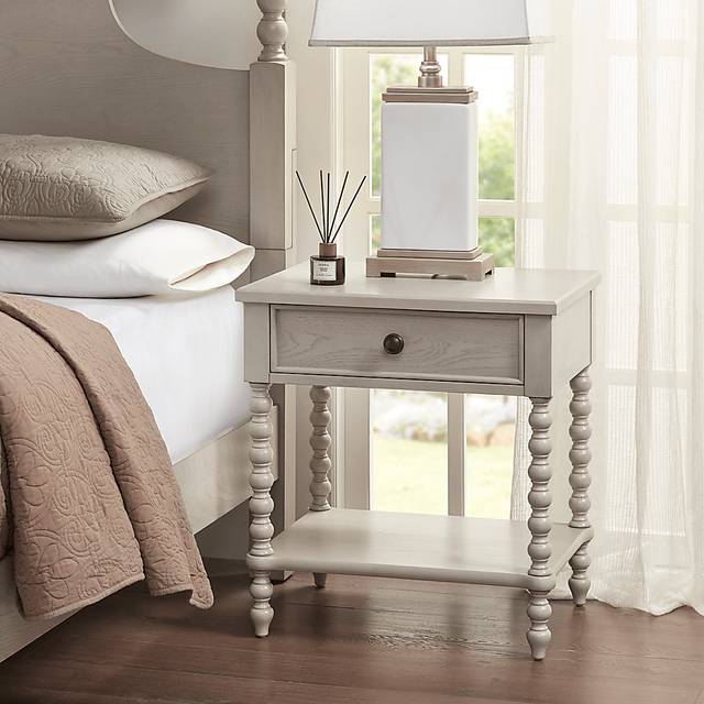 Hanchey White Accent Table - Thumbnail - Image 7