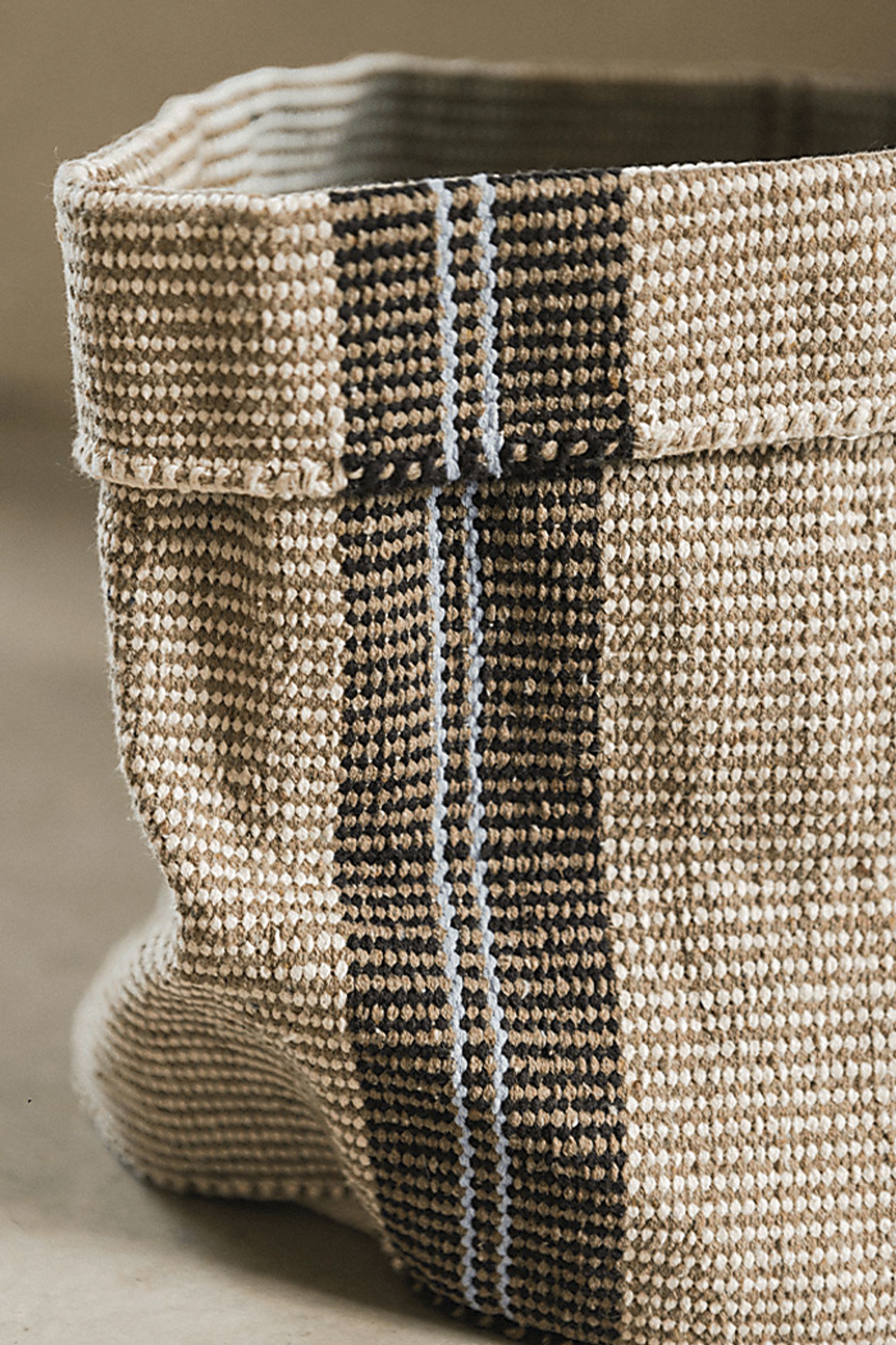 Handloom Natural/Brown Basket - Image 4