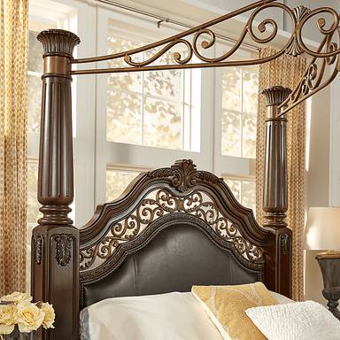 5 pc queen canopy bed