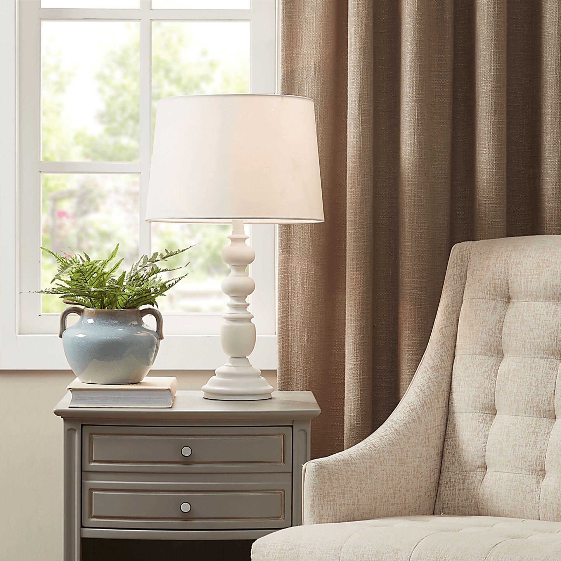 Hanley Point White Lamp - Image 6