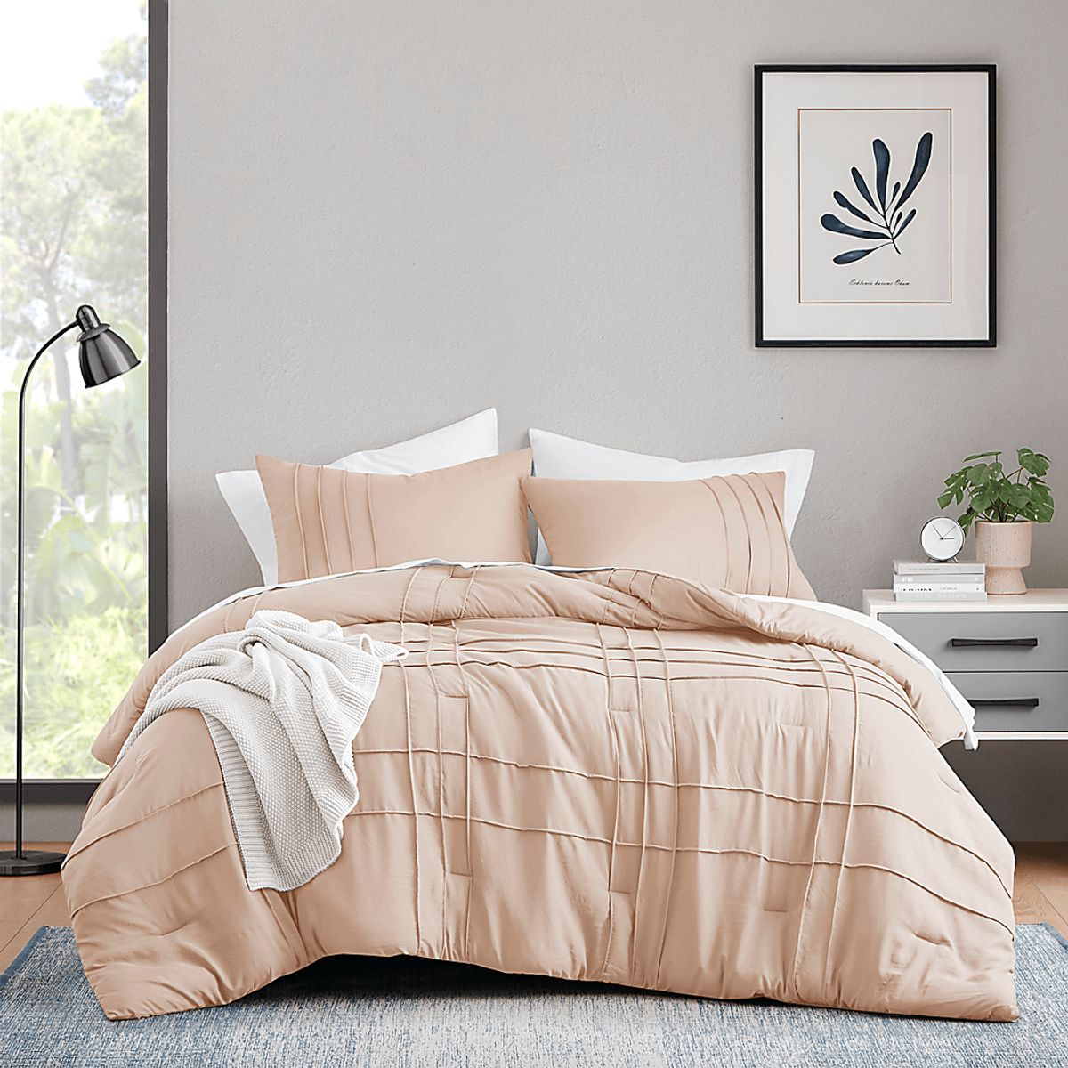 Hanleyea Pink Polyester Fabric Queen 3 Pc Comforter Set | Rooms to Go