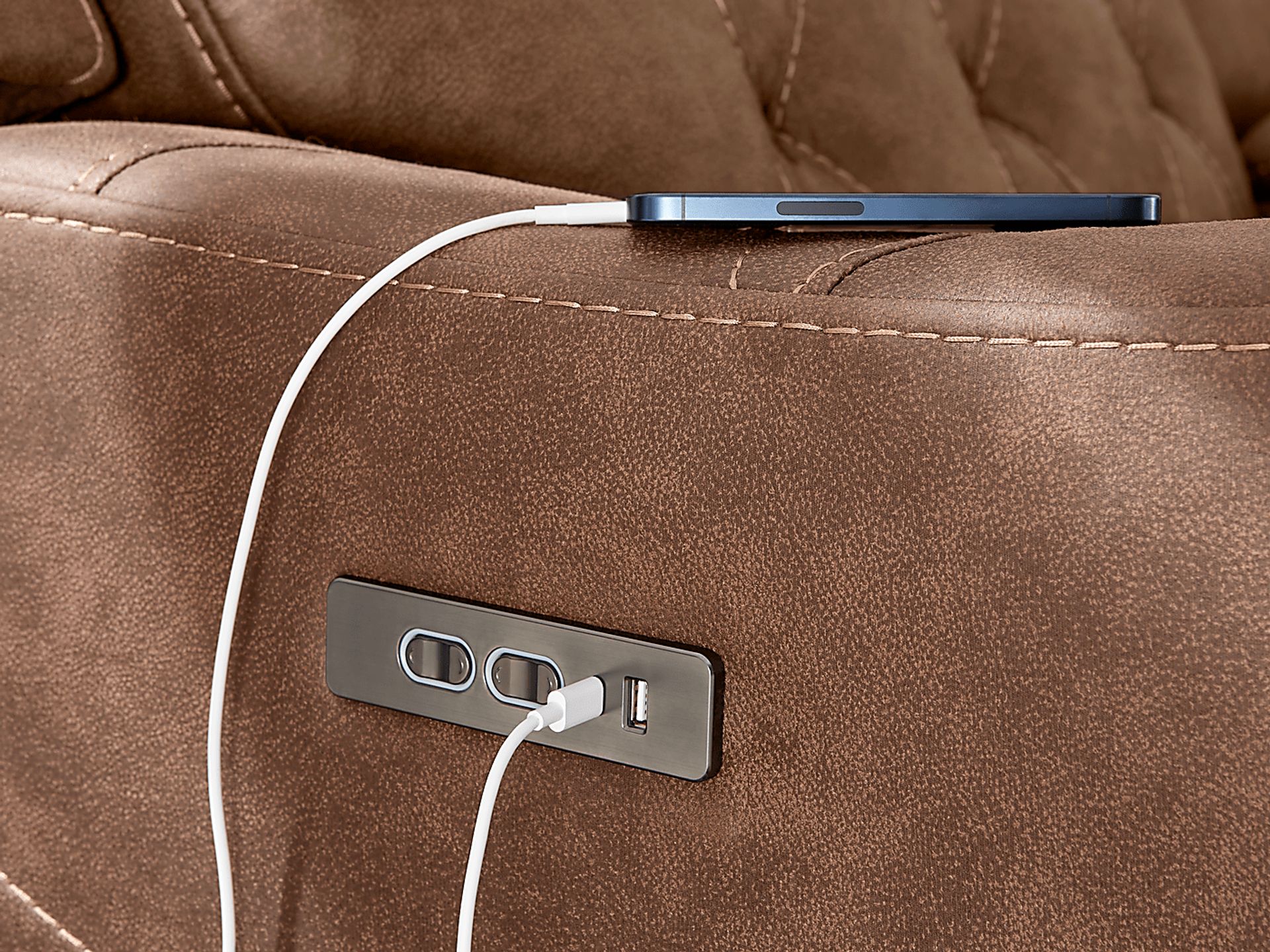 Hardwick Brown Dual Power 5 Pc Sectional - Image 5