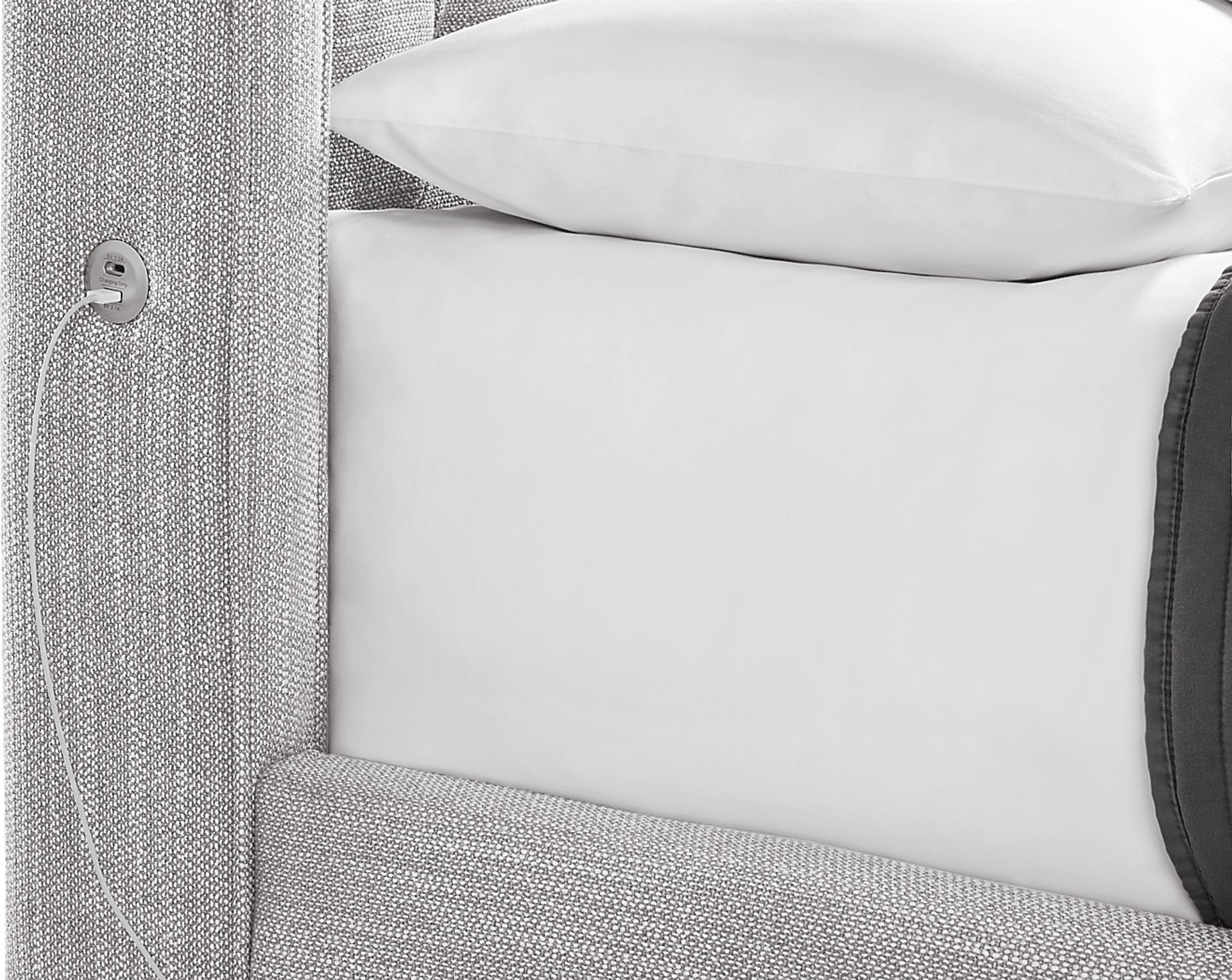 Harlow Hill Light Gray 3 Pc King Upholstered Bed - Image 4