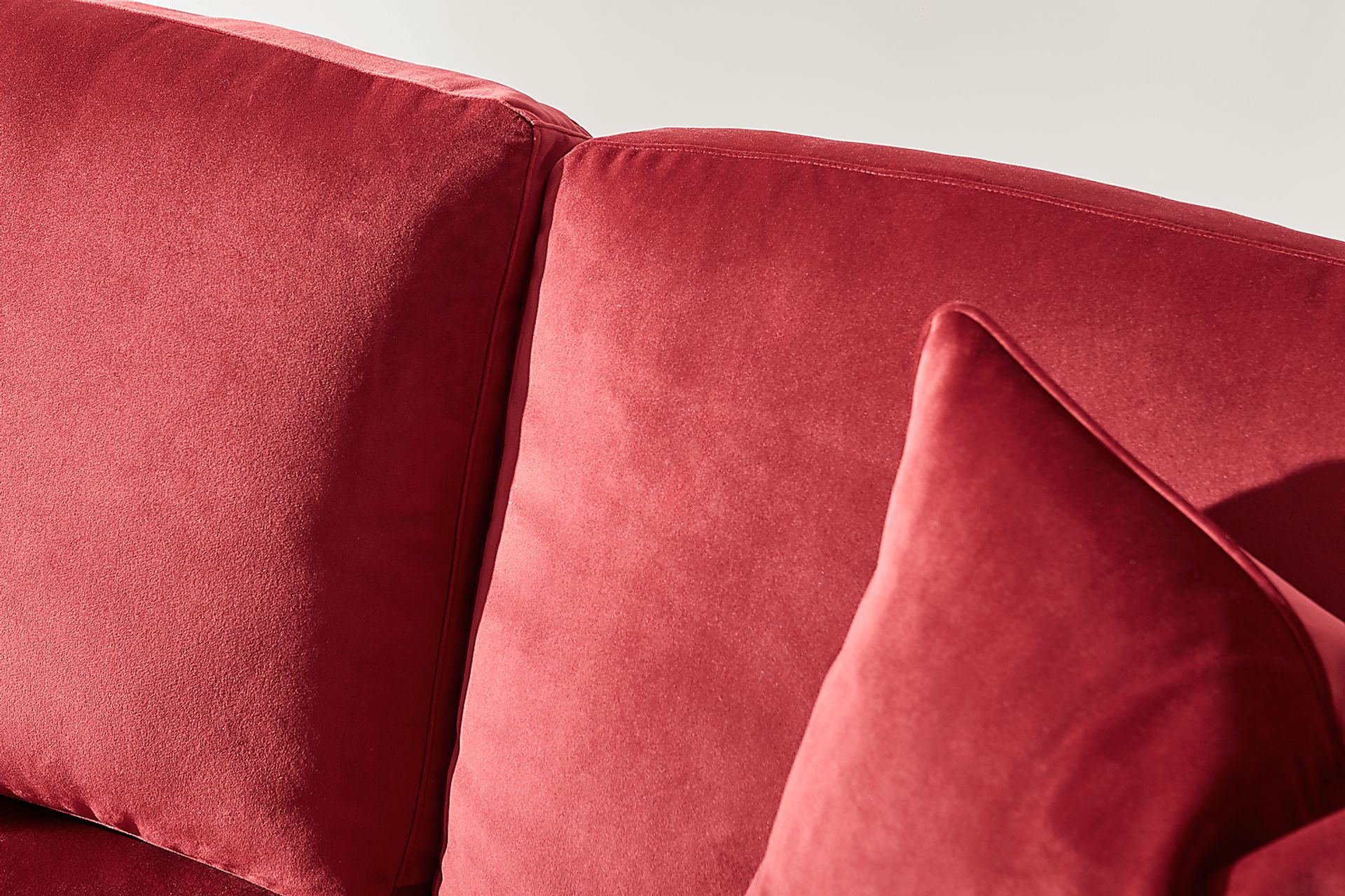 Harmonie Ruby 3 Pc Sectional - Image 7