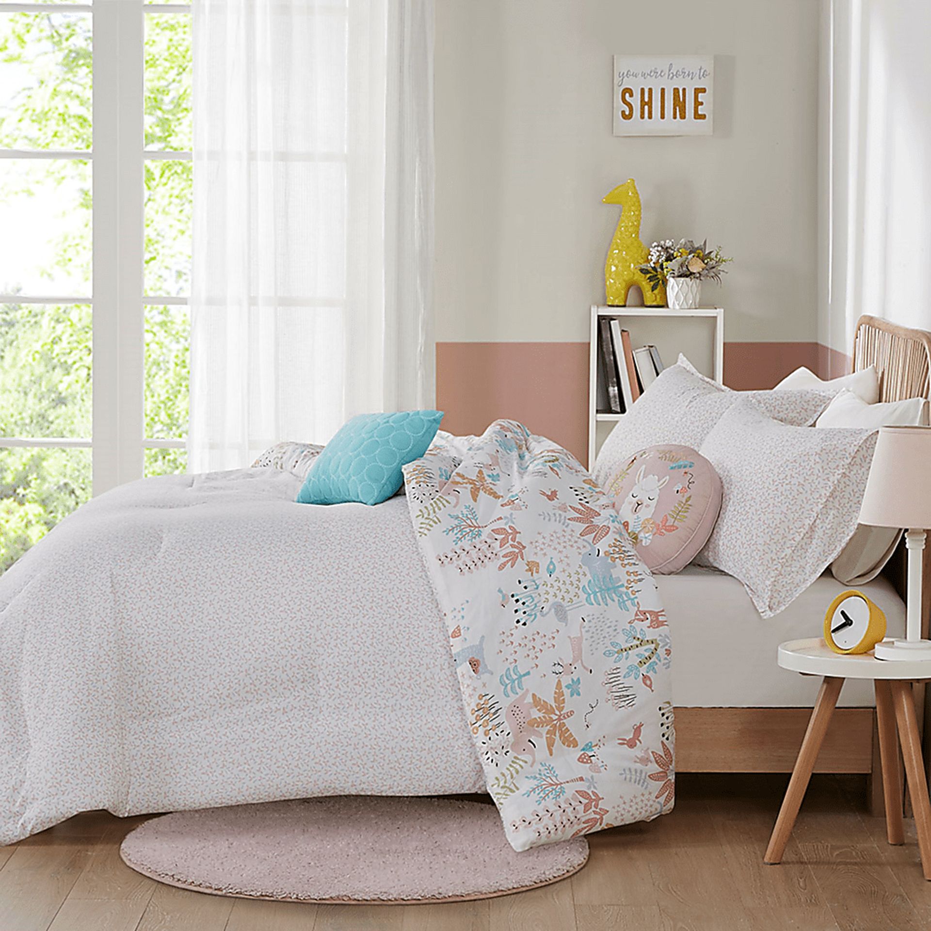 Harratt Blush Twin Comforter Set - Image 17
