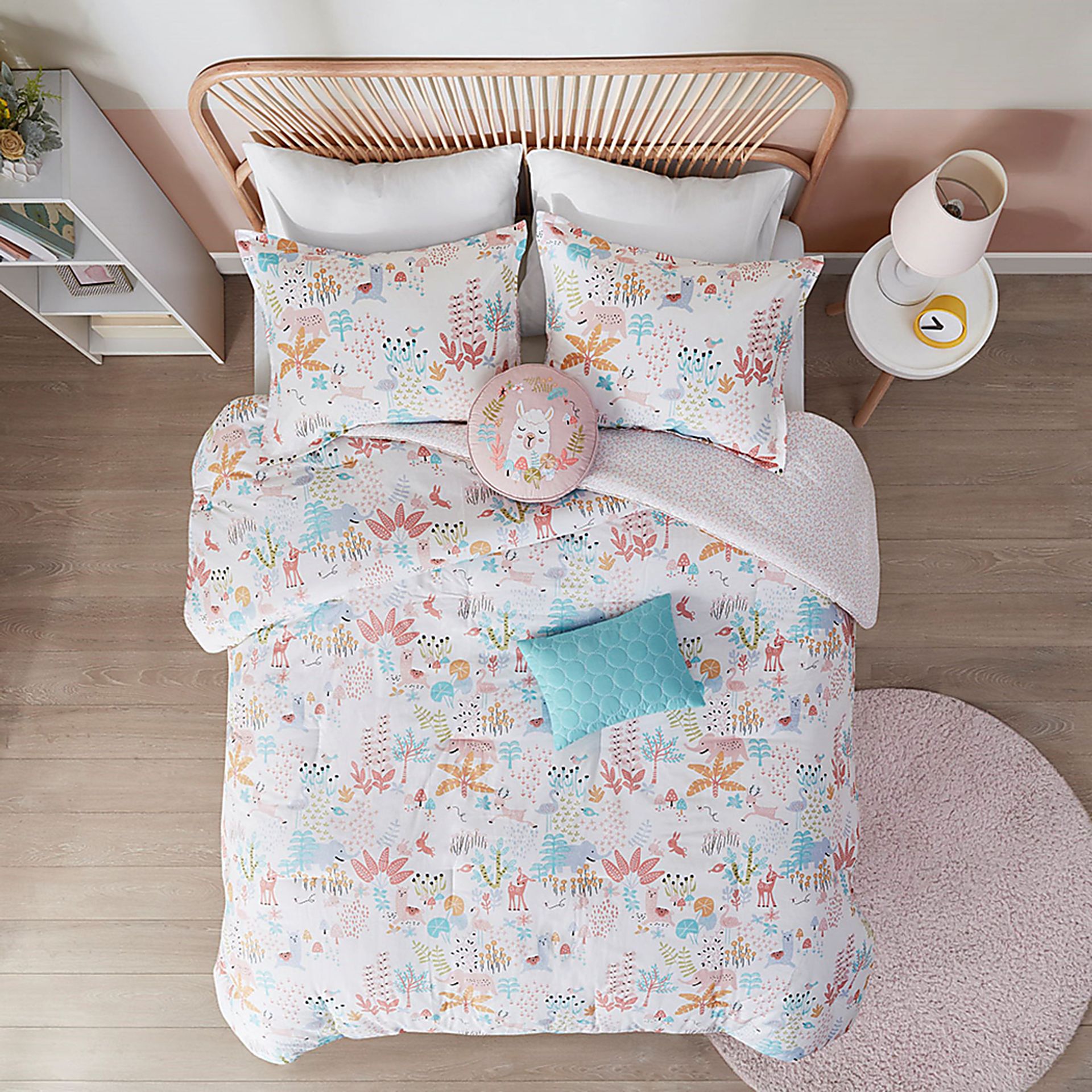 Harratt Blush Twin Comforter Set - Image 18