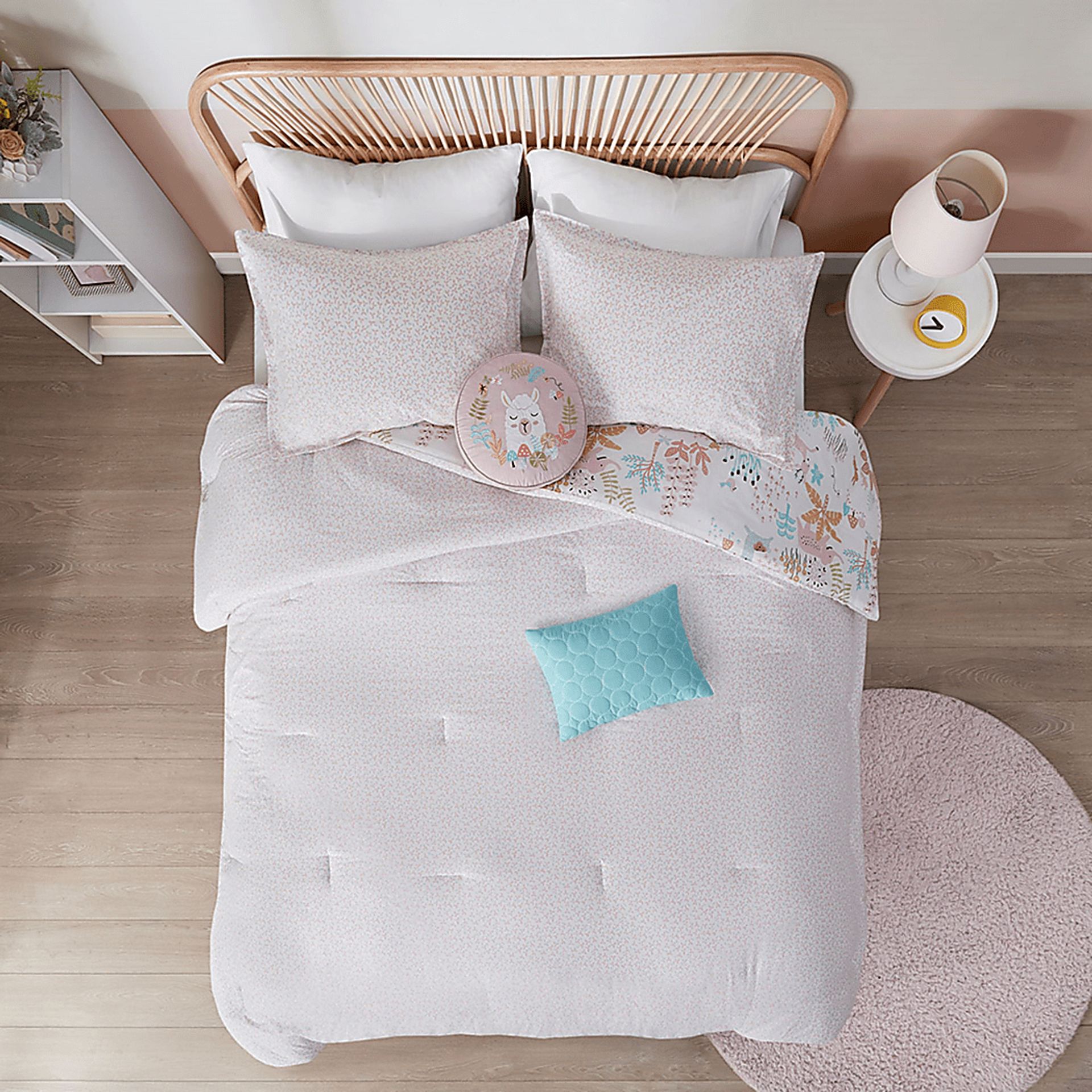 Harratt Blush Twin Comforter Set - Image 19