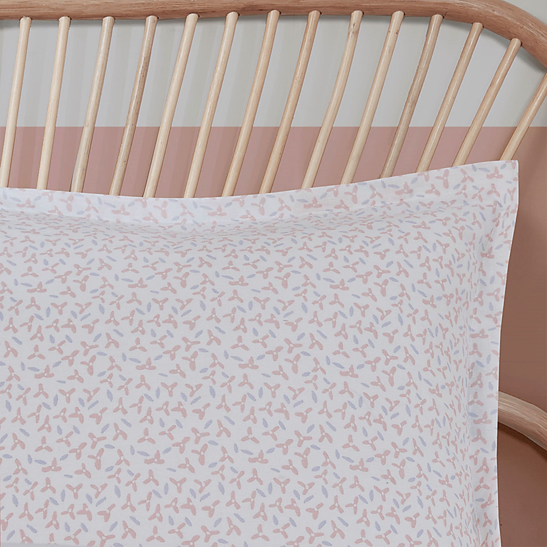 Harratt Blush Twin Comforter Set - Image 6