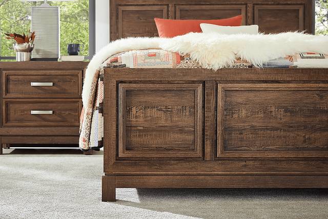 Hartney Mill Brown 6 Pc King Bedroom - Thumbnail - Image 4