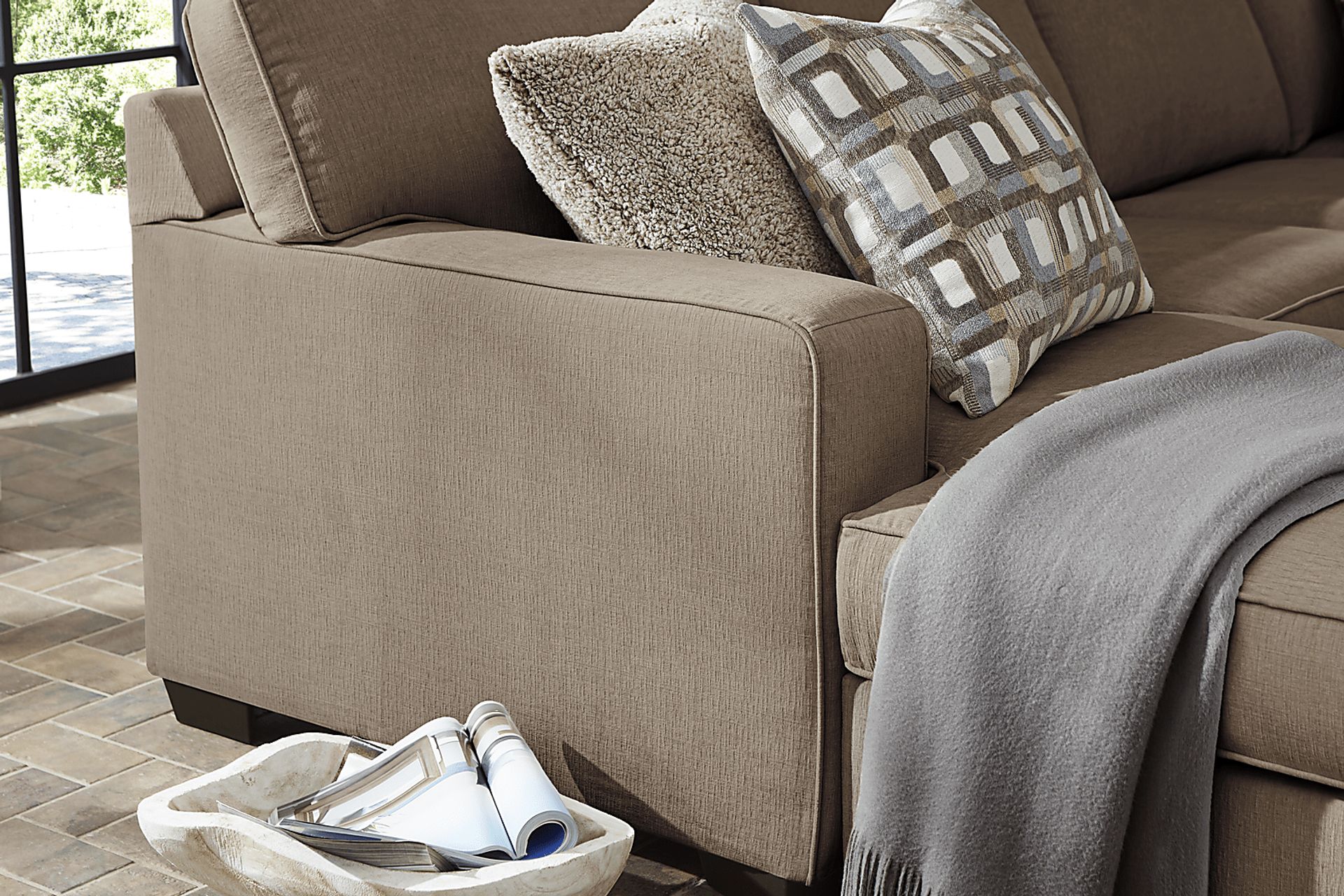 Haskins Brown 6 Pc Sleeper Sectional Living Room - Image 5