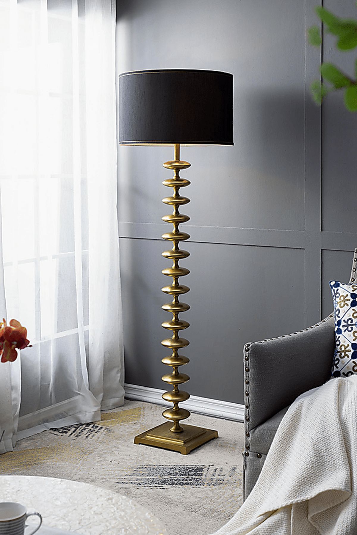 Hatteras Loop Gold Yellow Floor Lamp | Rooms to Go