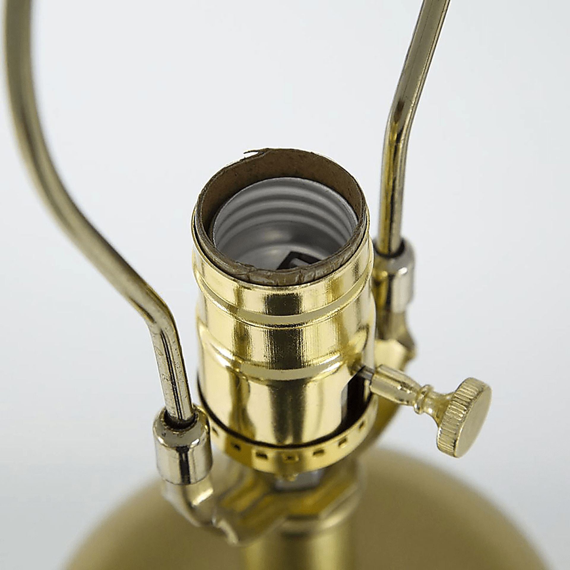 Hatteras Loop Gold Lamp - Image 3