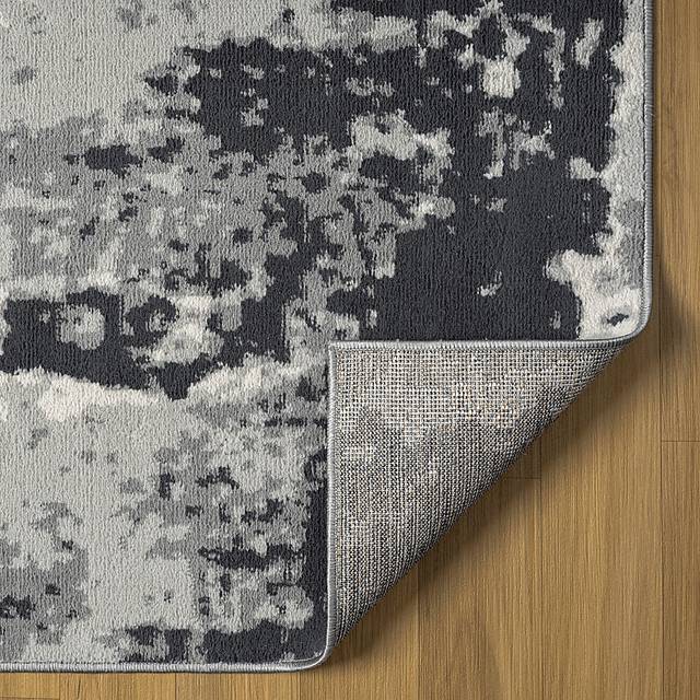 Hayesmont Gray 5' x 7' Rug - Thumbnail - Image 4