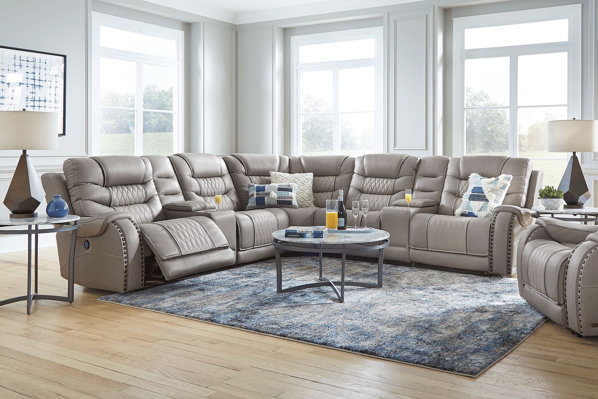 Headliner Gray Leather 7 Pc Dual Power Reclining Sectional - Image 2