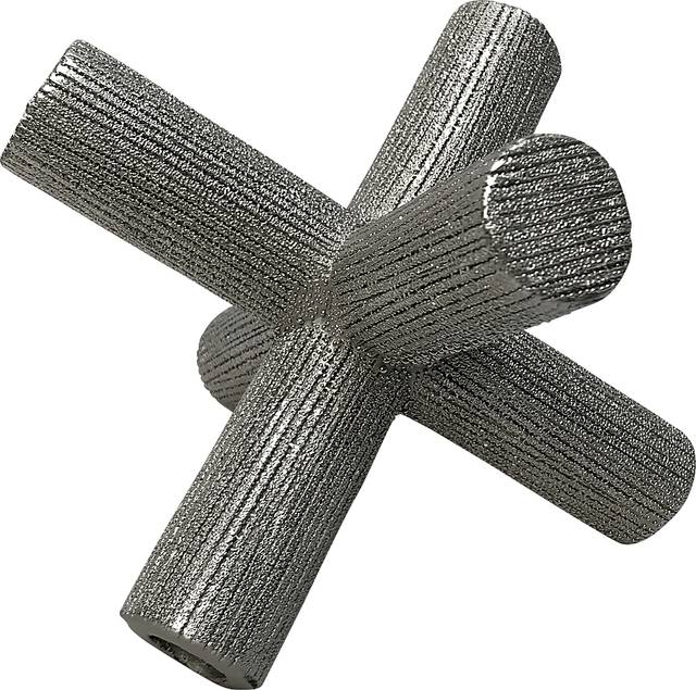 Hedgegrow Silver Sculpture - Thumbnail - Image 1
