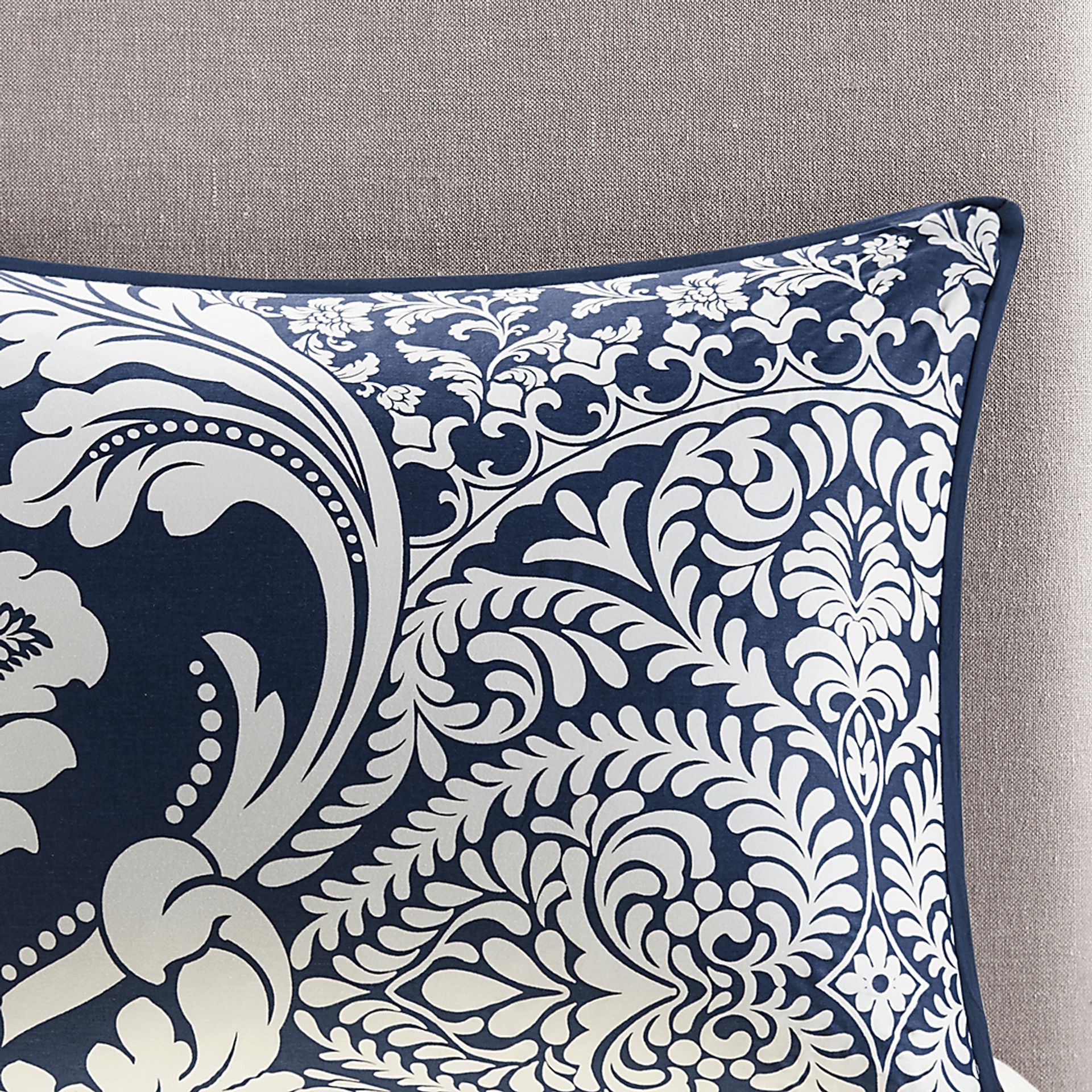 Hedwige Blue 6 Pc Full/Queen Duvet Set - Image 11