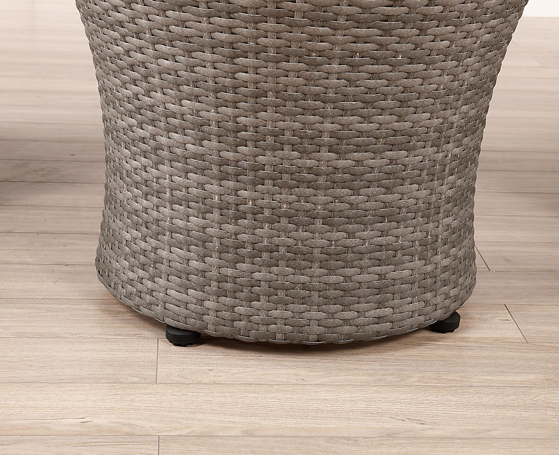 Helican Gray 3 Pc Outdoor Seating Set - Image 10