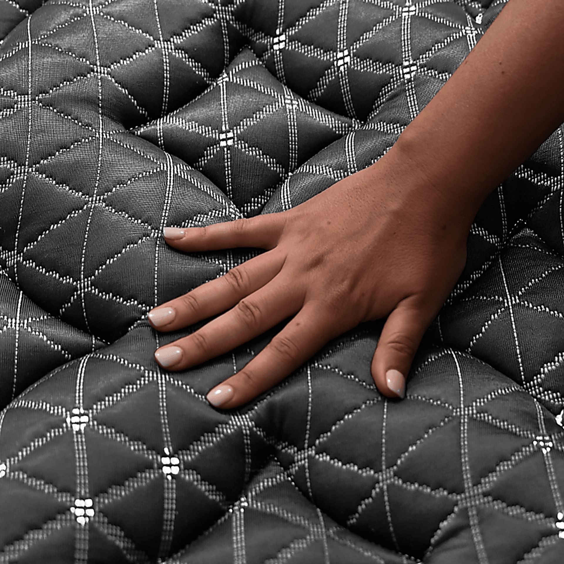 Helix Midnight Elite Split King Mattress Set with Head Up Only Base - Image 4