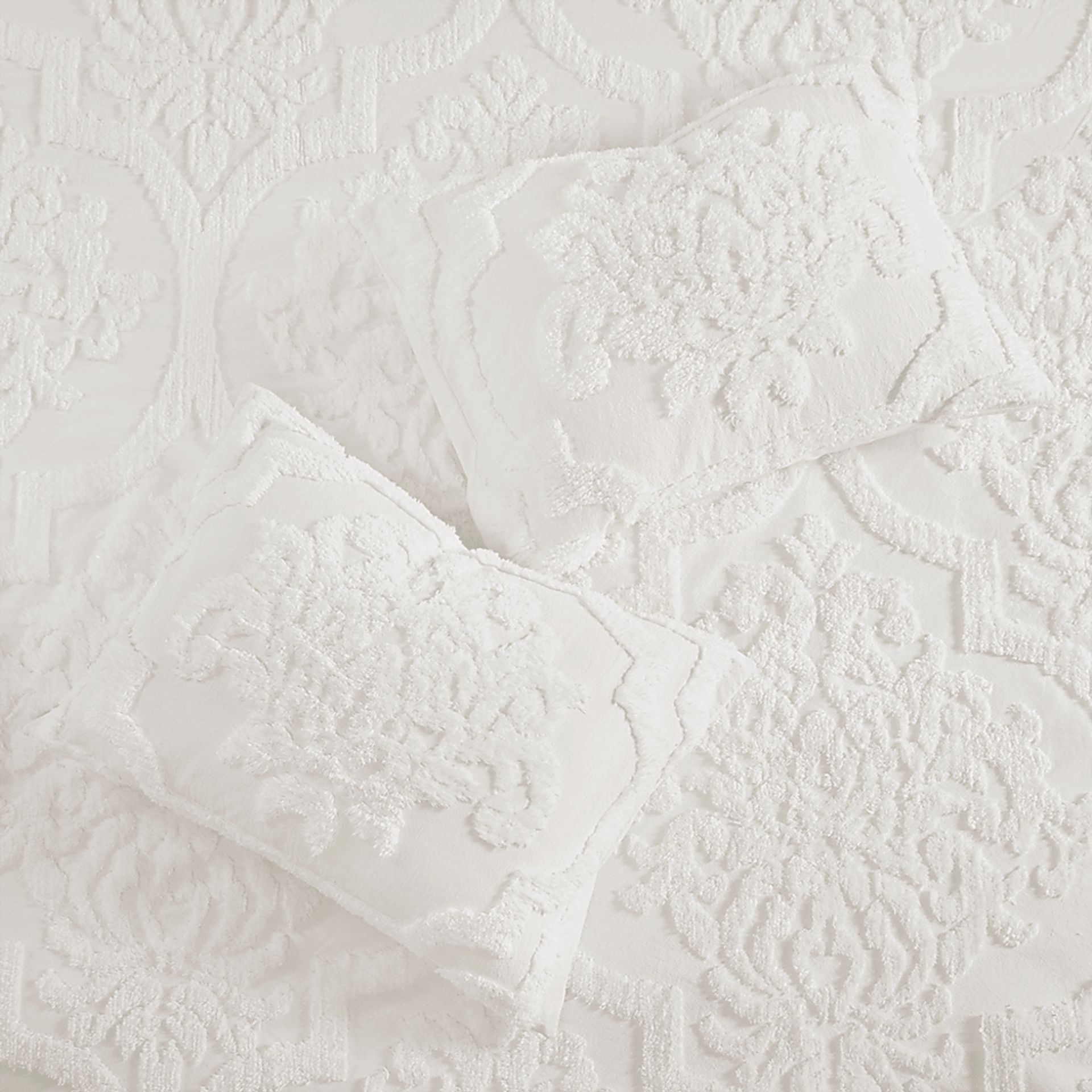 Hendee White 3 Pc Full/Queen Duvet Set - Image 9