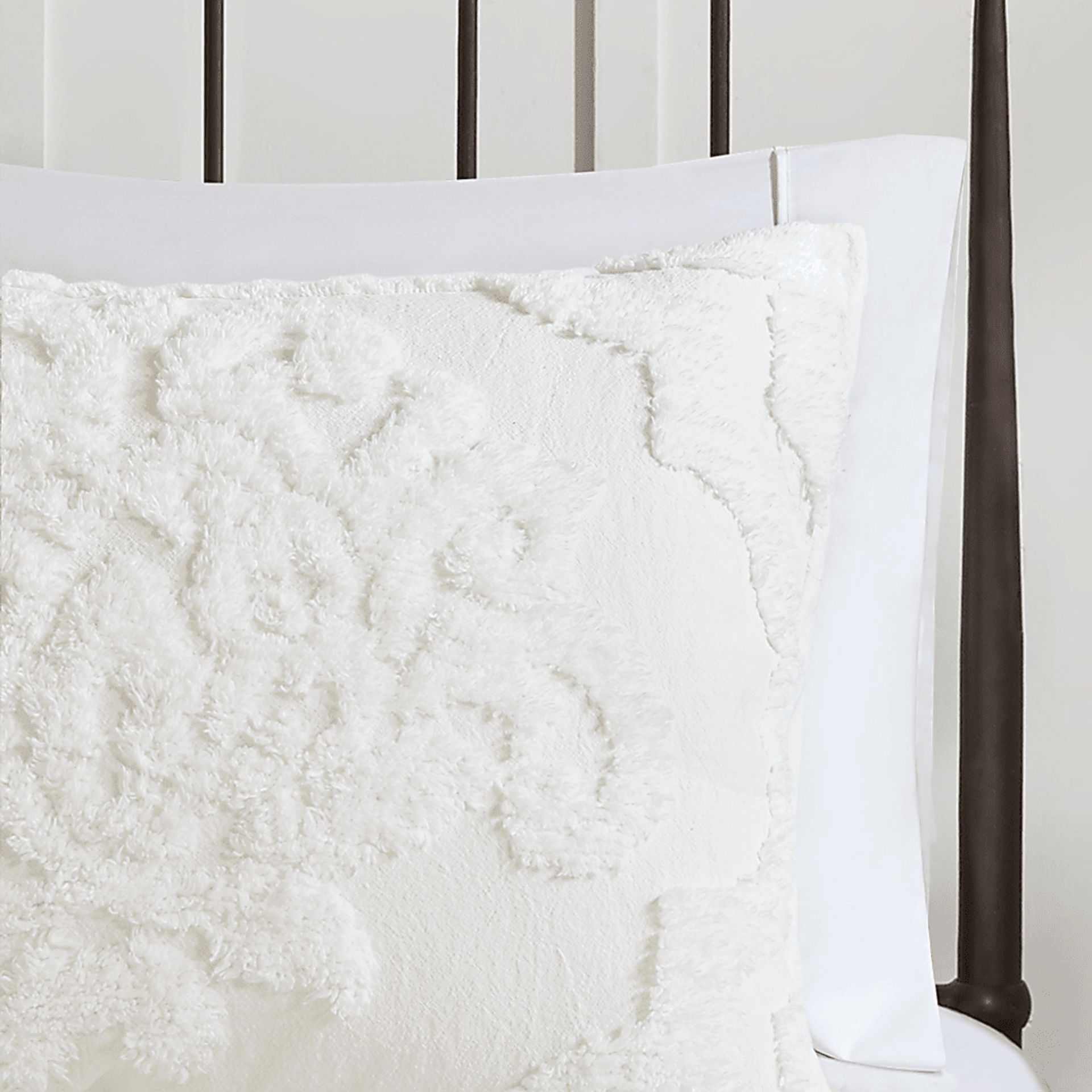 Hendee White 3 Pc Full/Queen Duvet Set - Image 10