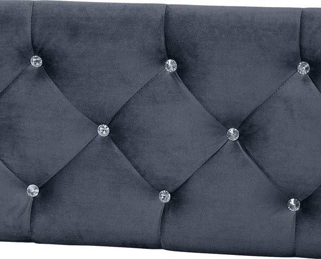 Henleah Gray Full Daybed - Thumbnail - Image 4