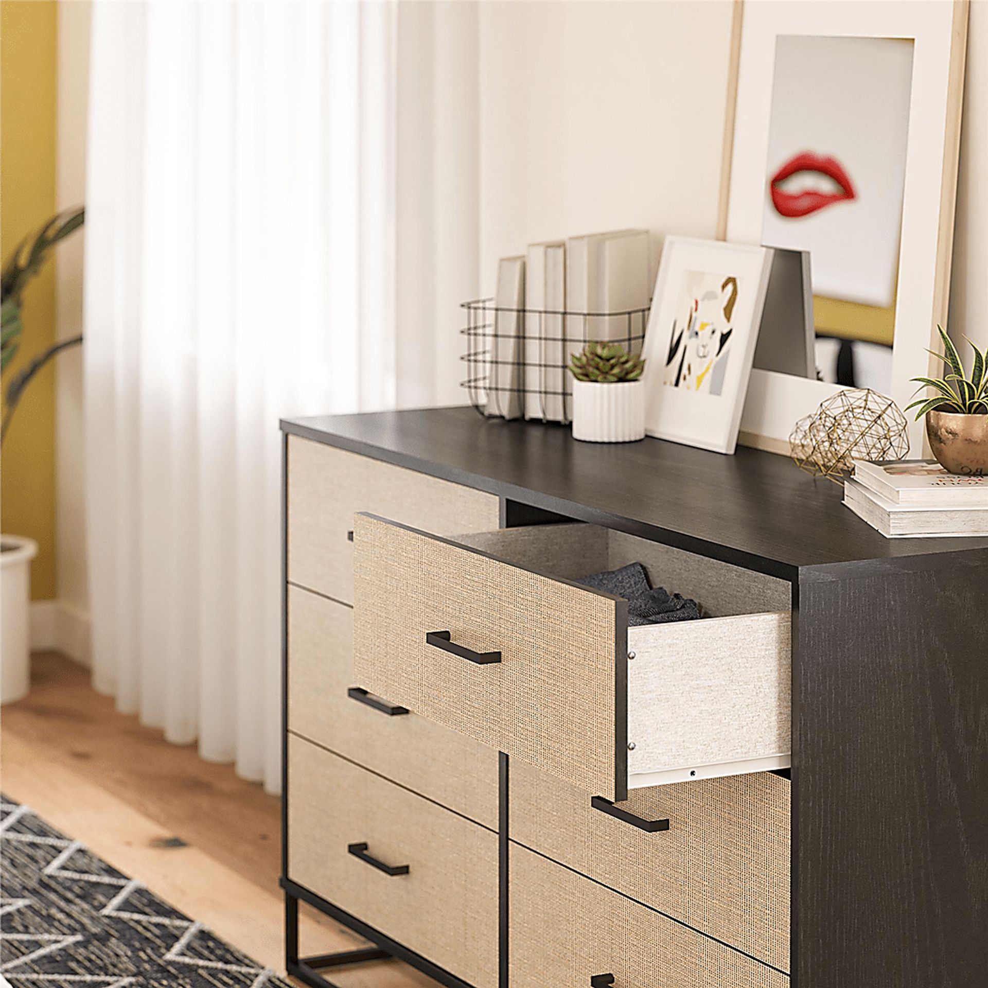 Hennike Black Dresser - Image 4