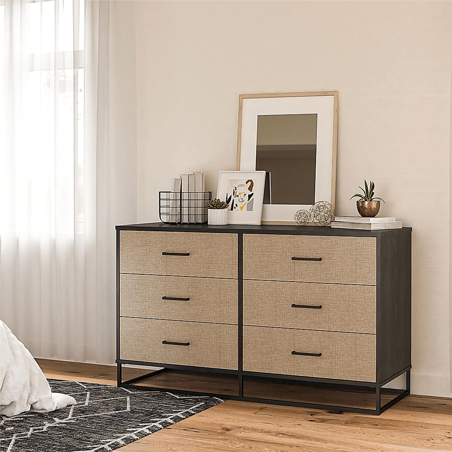 Hennike Black Dresser - Image 5