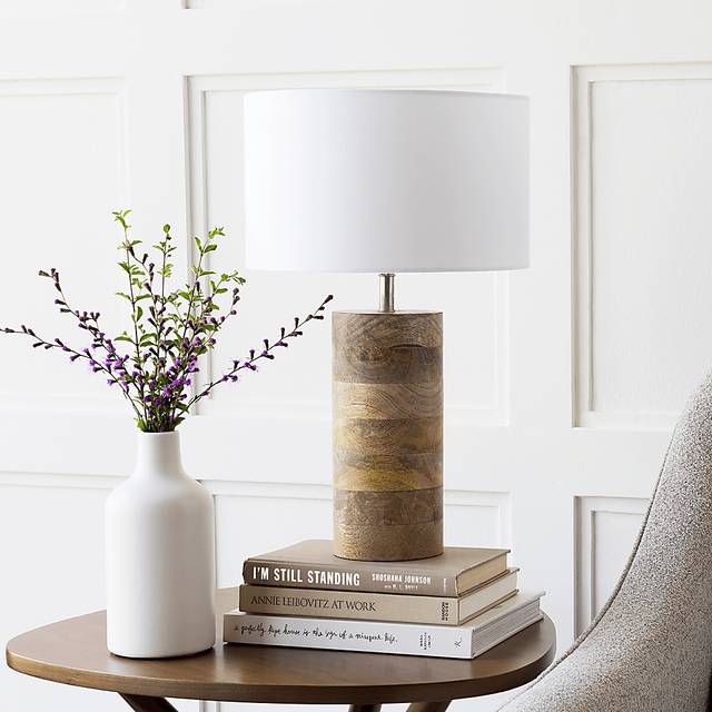 Henrico Bay Ivory Lamp - Thumbnail - Image 2