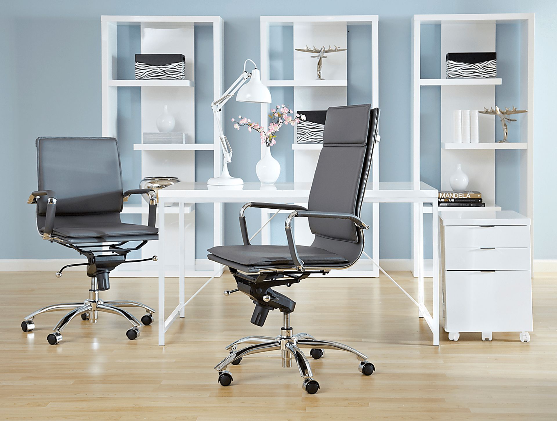 Hermosita White Desk - Image 3