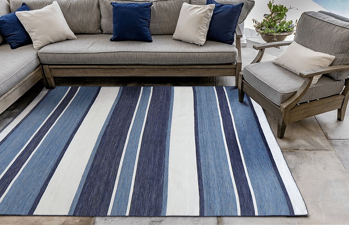 Herzana Navy Blue Outdoor Rugs | Rooms to Go