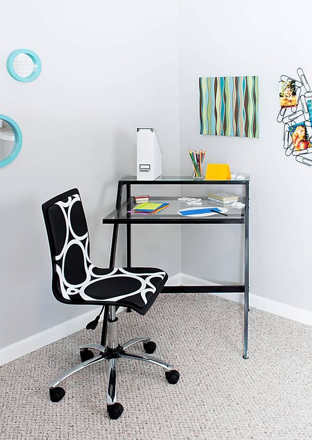 Hewatt Black Desk - Thumbnail - Image 7